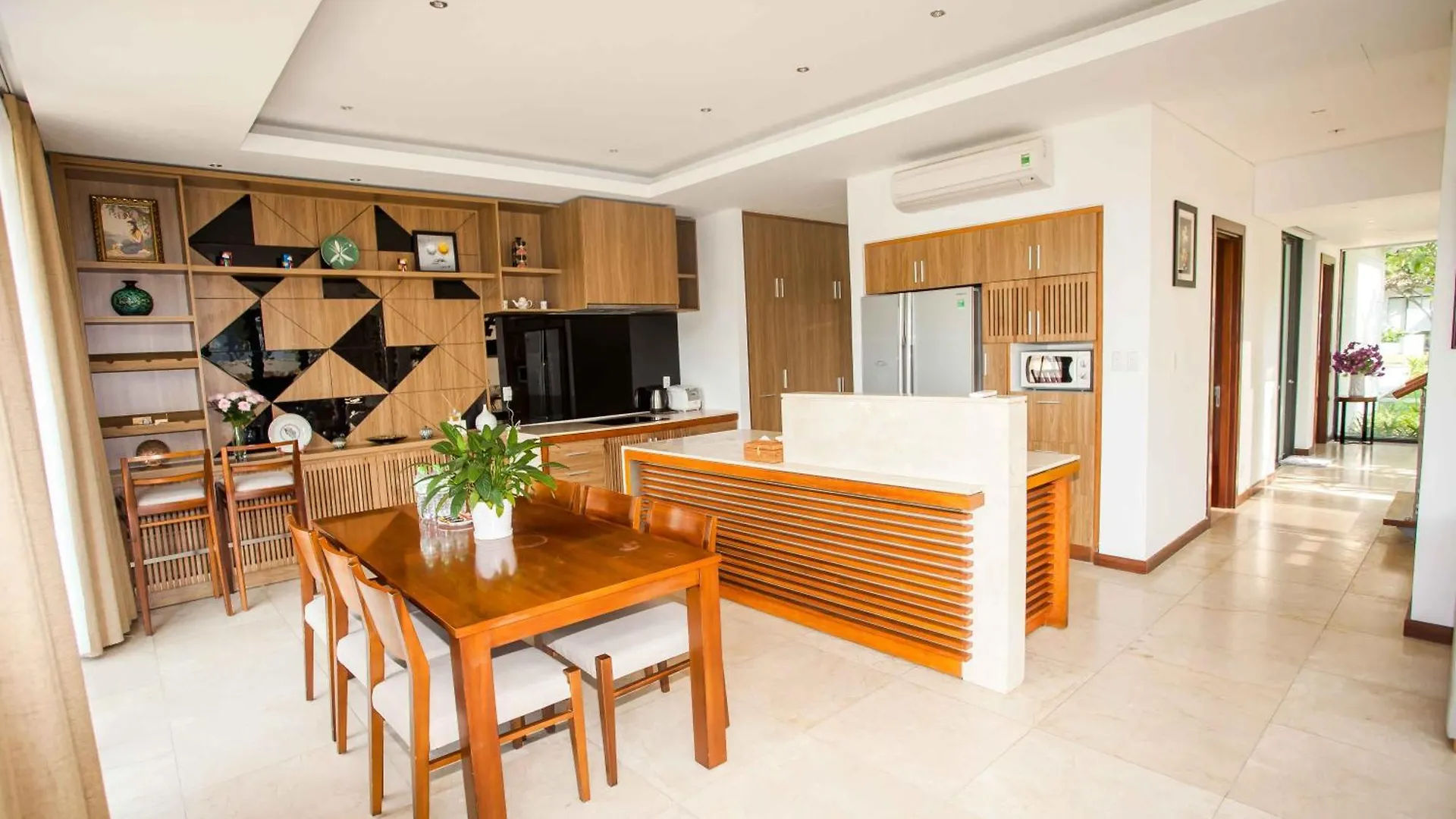 Asana Ocean Resort & Spa Danang