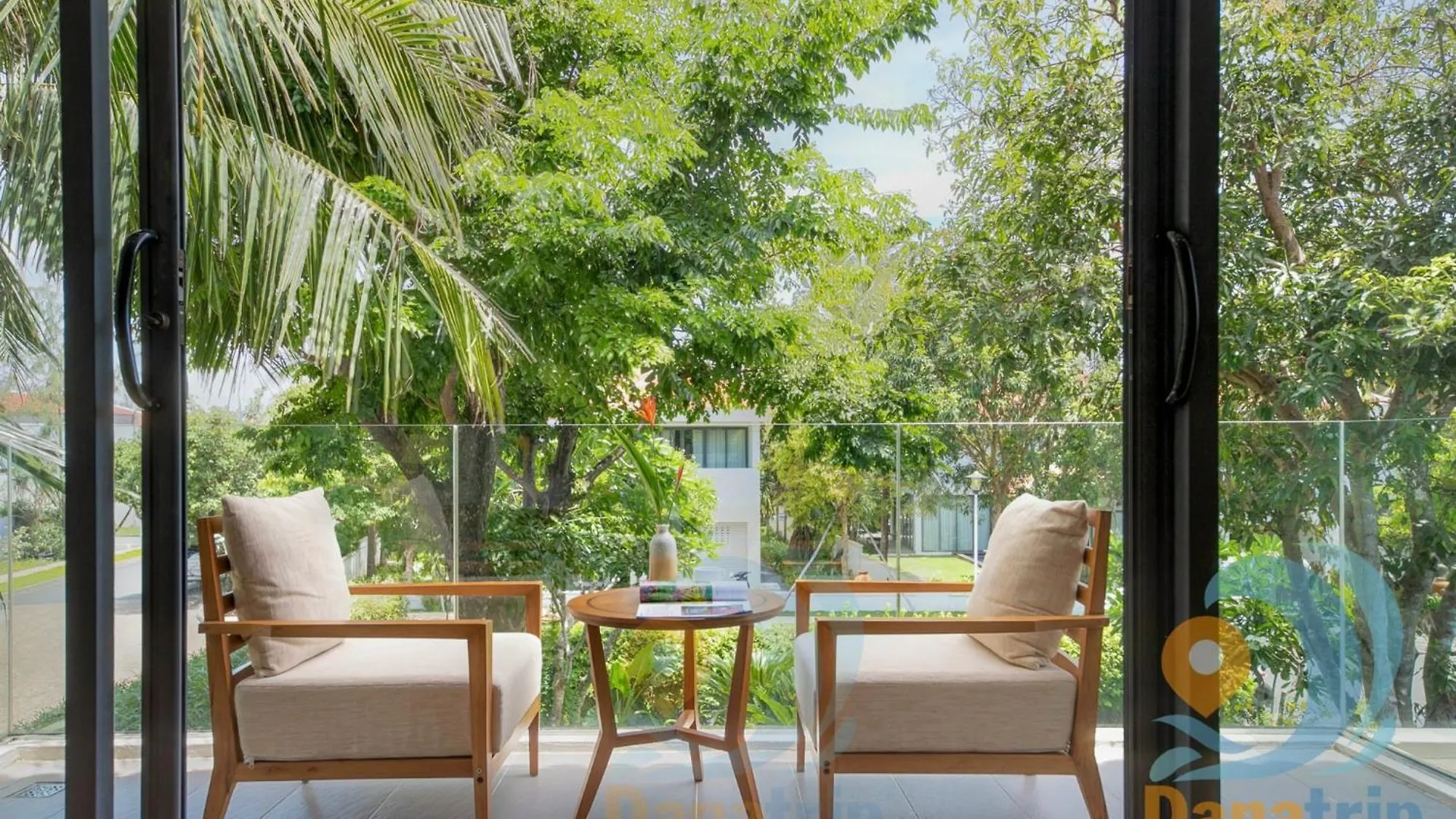 *****  Asana Ocean Resort & Spa Danang Vietnam