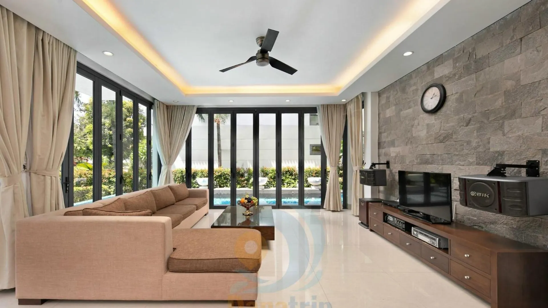 *****  Asana Ocean Resort & Spa Danang Vietnam