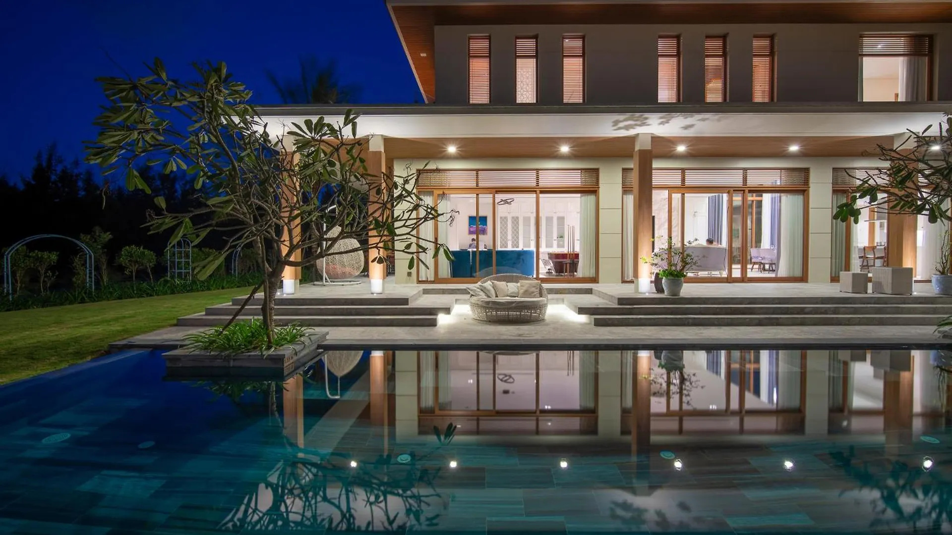 Asana Ocean Resort & Spa Danang 5*, Da Nang Vietnam