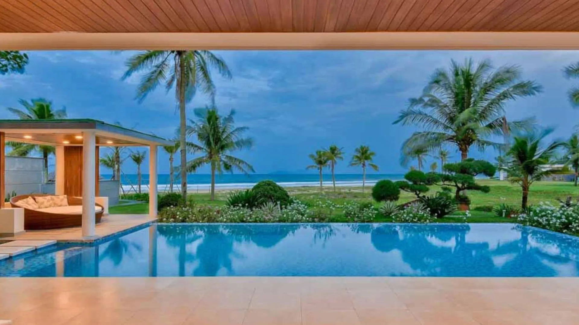 Asana Ocean Resort & Spa Danang Vietnam