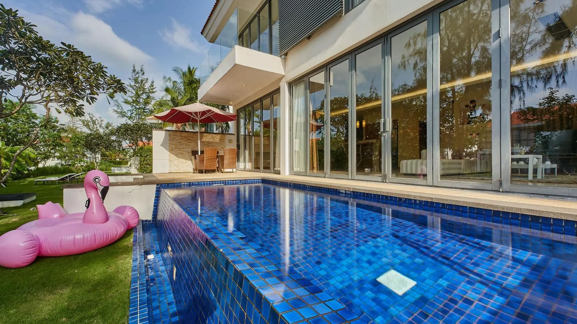 Asana Ocean Resort & Spa Danang