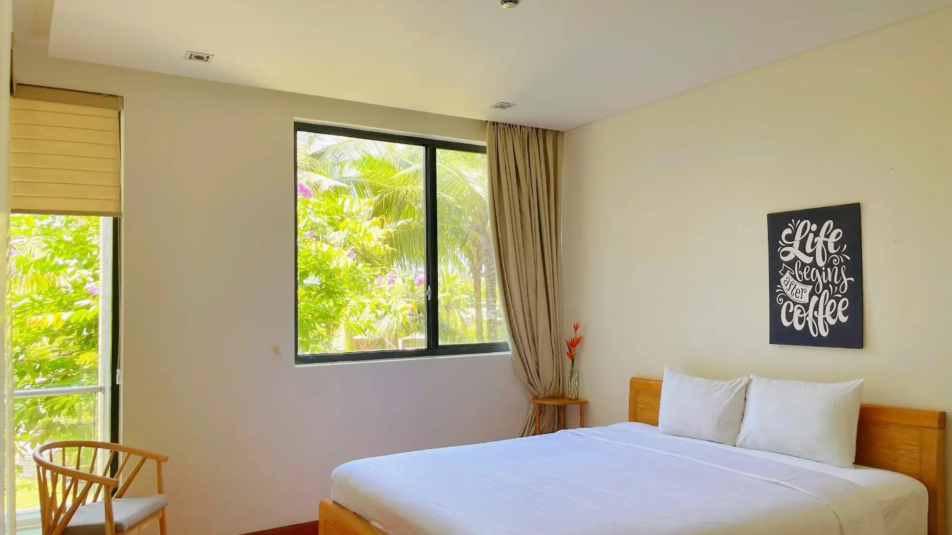 Asana Ocean Resort & Spa Danang Vietnam