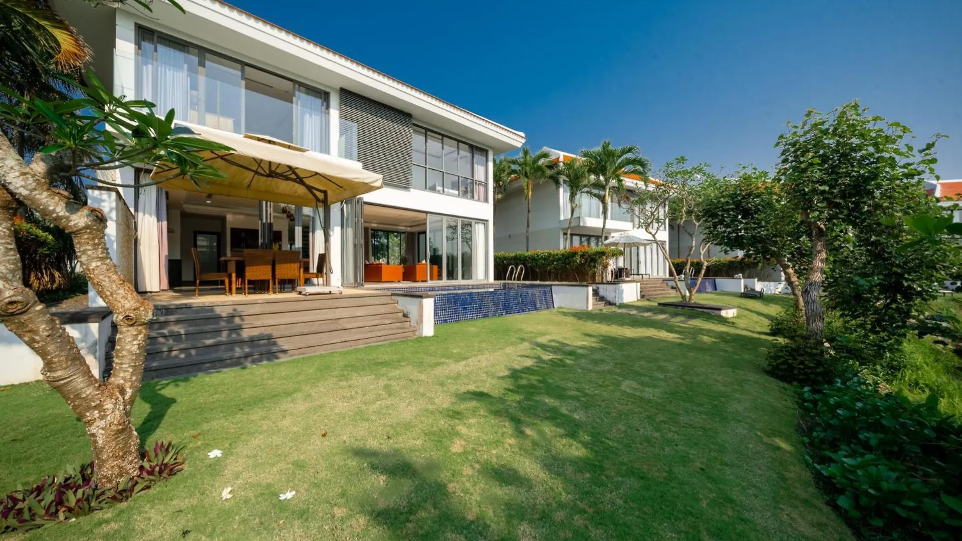 Asana Ocean Resort & Spa Danang