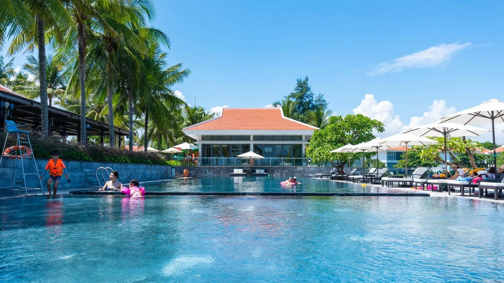 Asana Ocean Resort & Spa Danang Da Nang