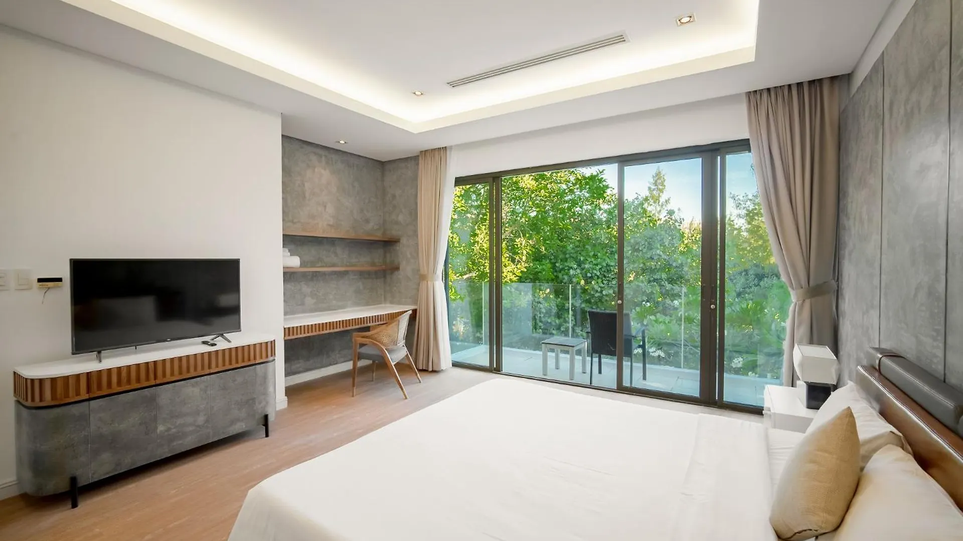 Asana Ocean Resort & Spa Danang