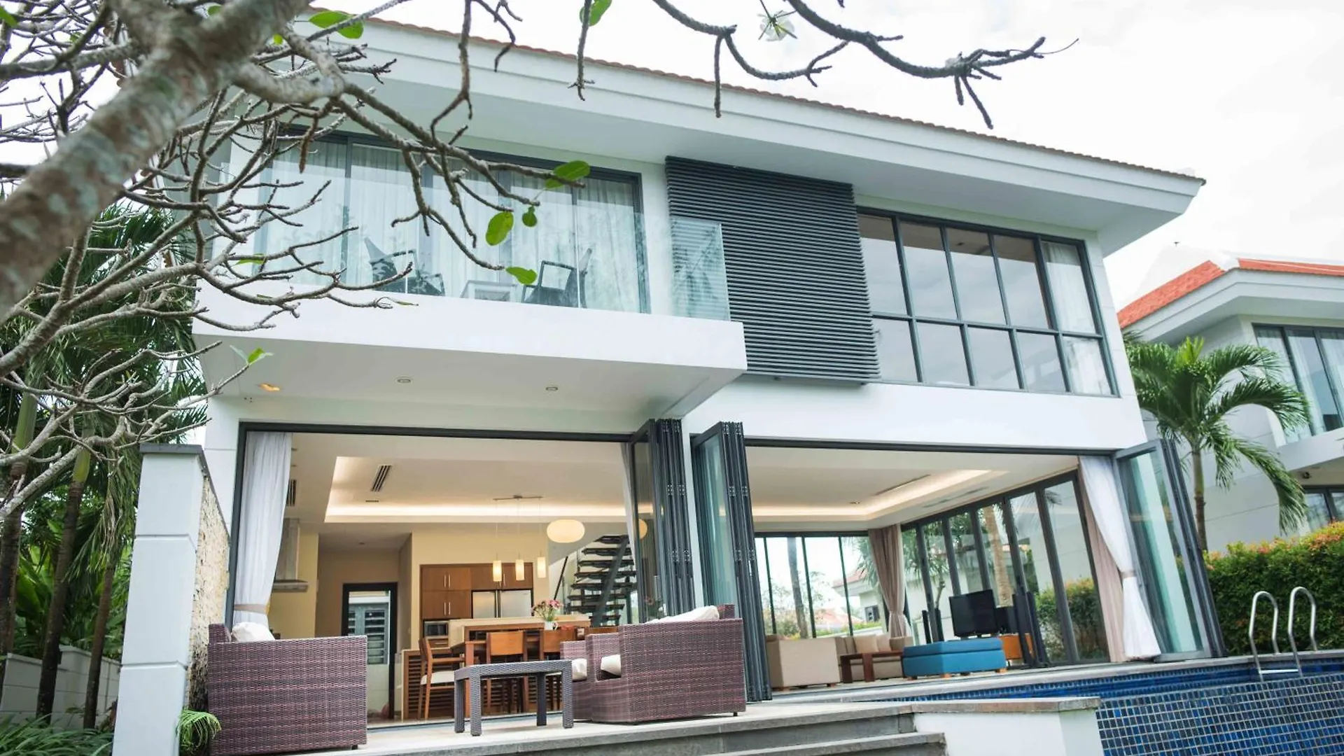 Asana Ocean Resort & Spa Danang